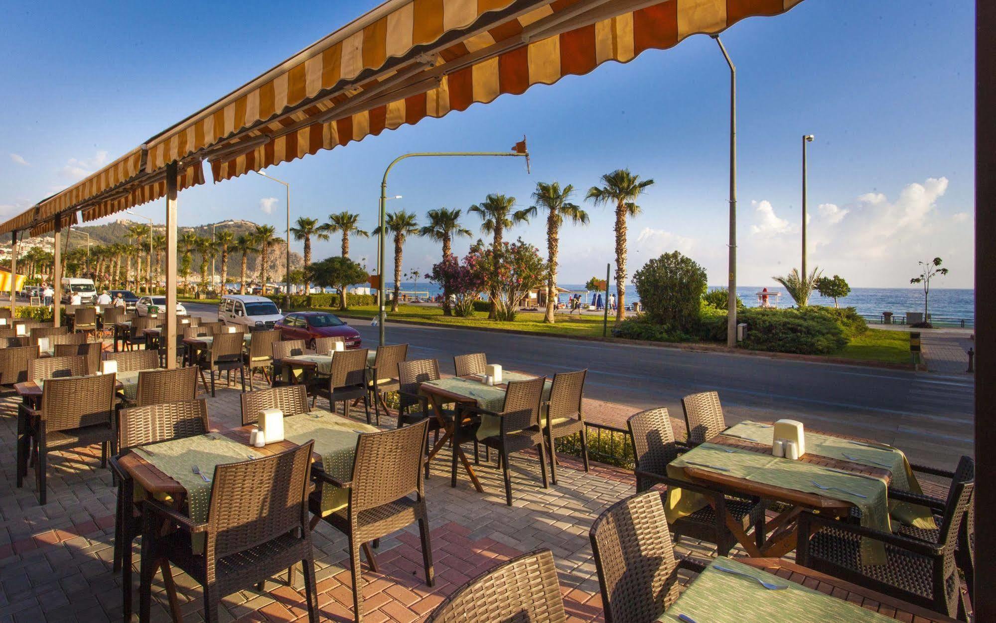 Kleopatra Beach Hotel Alanya Bagian luar foto